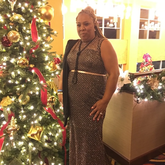 Gold & Black GLITTER Mermaid evening gown - Picture 6 of 6